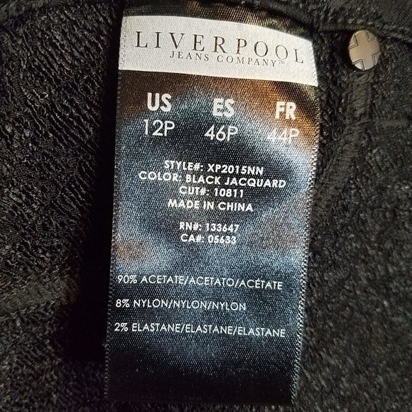 Leigh Textured Printed Skinny Pant
Size: 12P - Picture 6 of 8